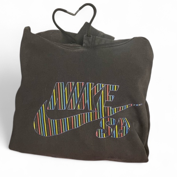 Nike SB Black Hoodie Sweatshirt - Picture 2 of 7